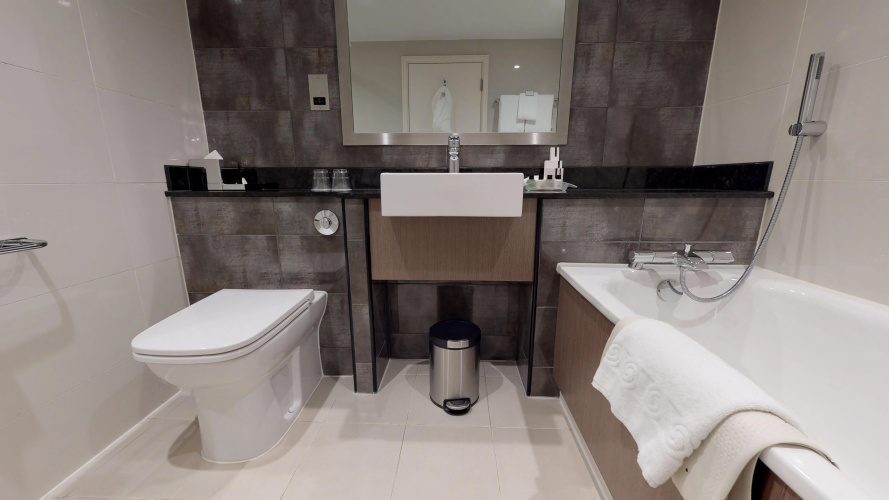 Holiday Inn London - Kensington High St. photo 31