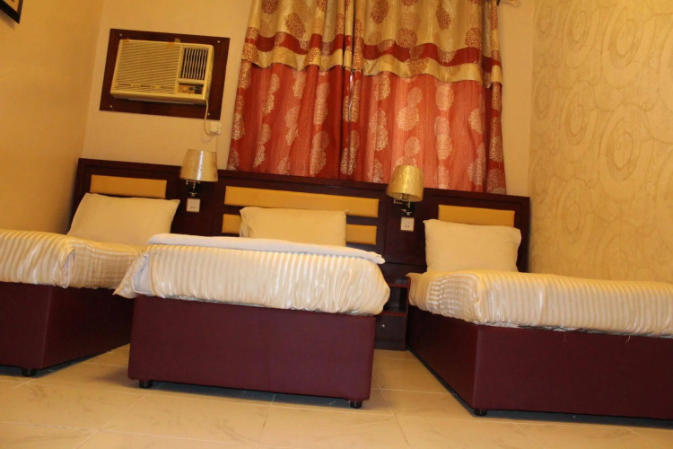 Sutchi Hotel