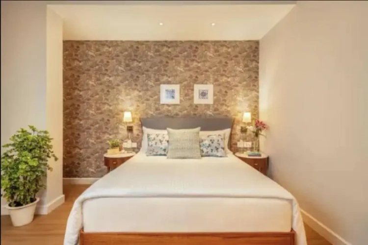 4 Bedrooms Villa