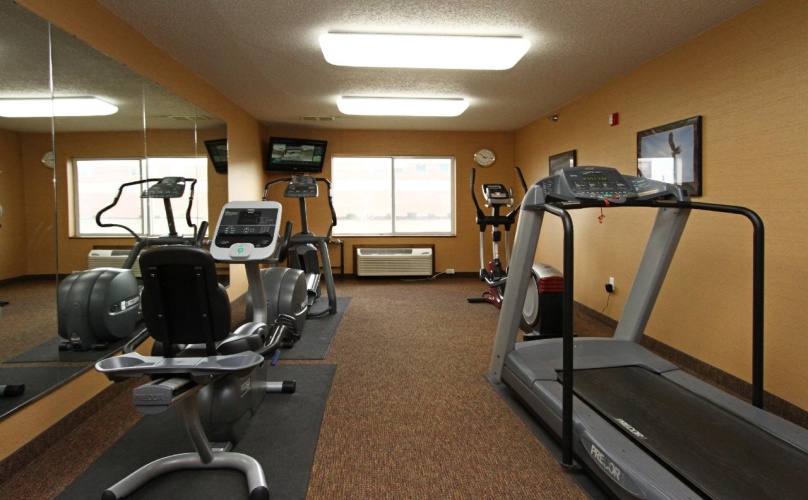 New Victorian Inn & Suites Lincoln photo 21