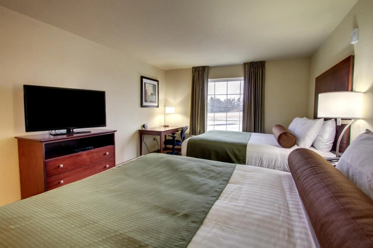 Cobblestone Hotel & Suites - Beulah