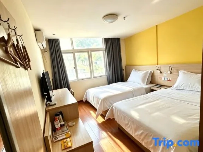 Economy Twin room