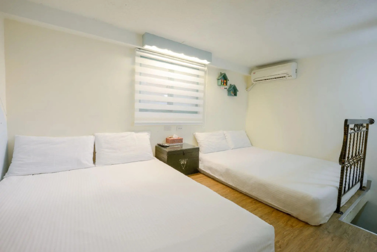 Rabbit house hotel
