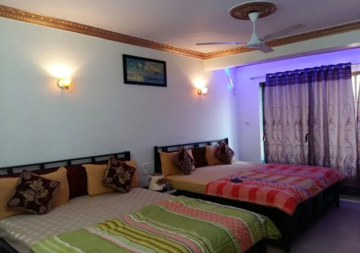 Roshan Residency Matheran