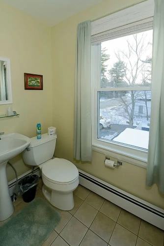 Comfort room