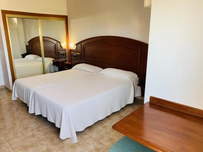 Economy Twin room
