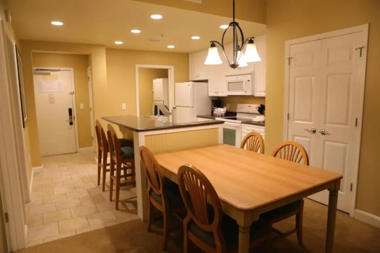 1 Bedroom Suite