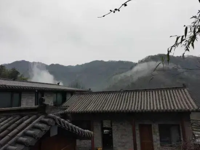 Wudangshan Taiziju Inn