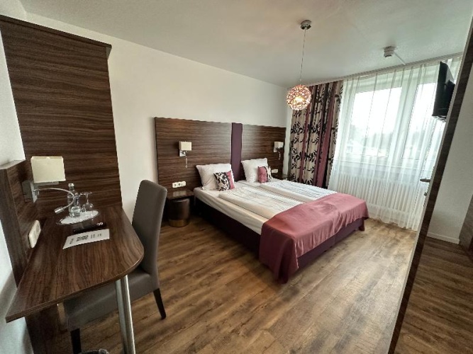 Standard Double room with balcony
