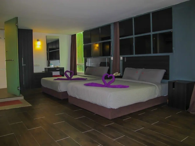 Deluxe Quadruple room