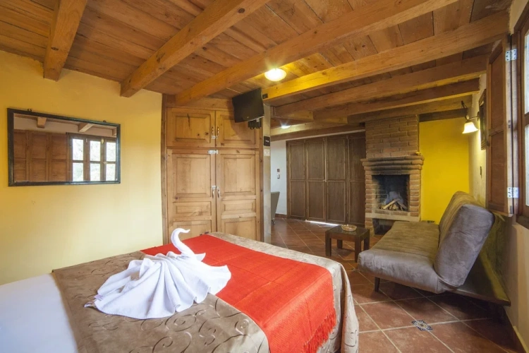 Deluxe Double Suite with garden view