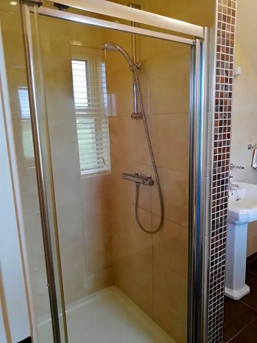 Glenmore House - ROOM ONLY