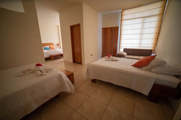 Hotel Albatross