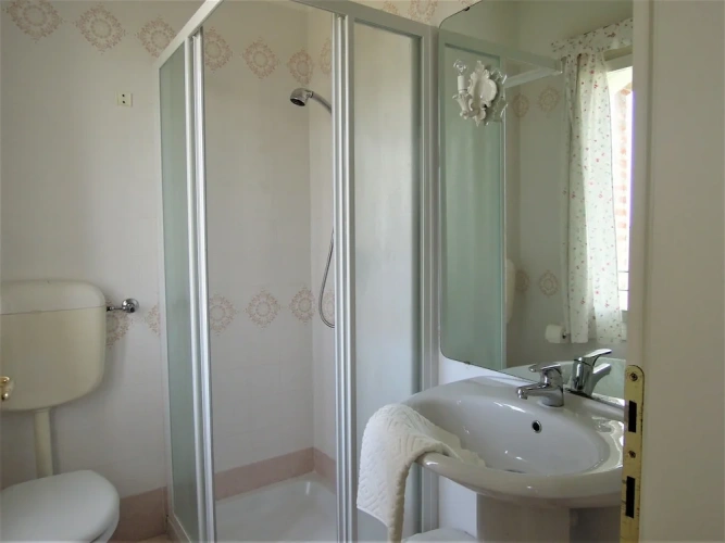 1 Bedroom Apartment with garden view