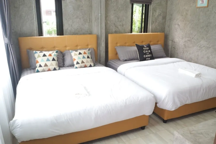 Standard Quadruple room