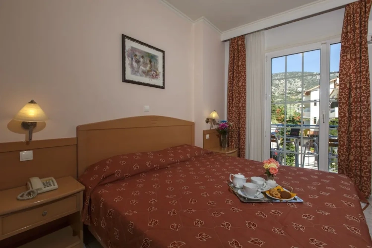 Standard Single room with balcony and with city view