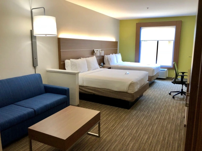 Quadruple Suite