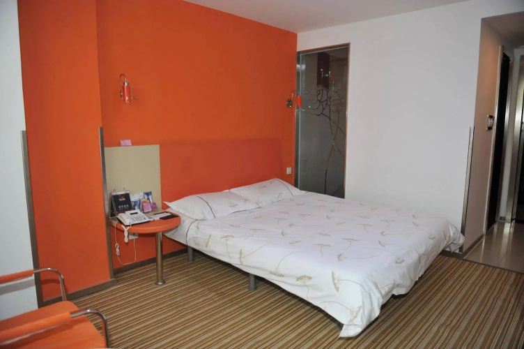 Motel 168