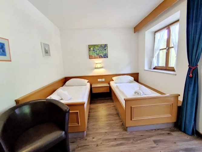 Standard Single room with balcony