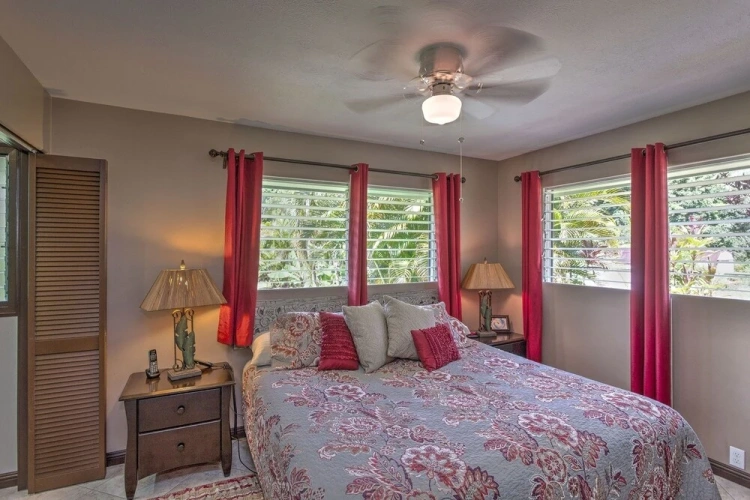 3 Bedrooms Cottage