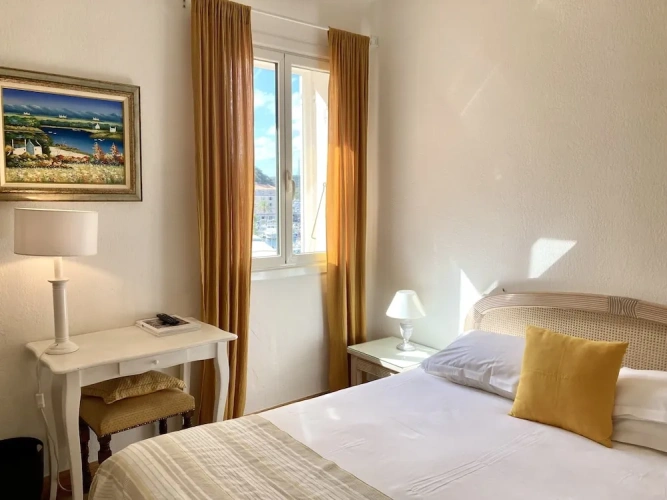 Standard Double room with courtyard view