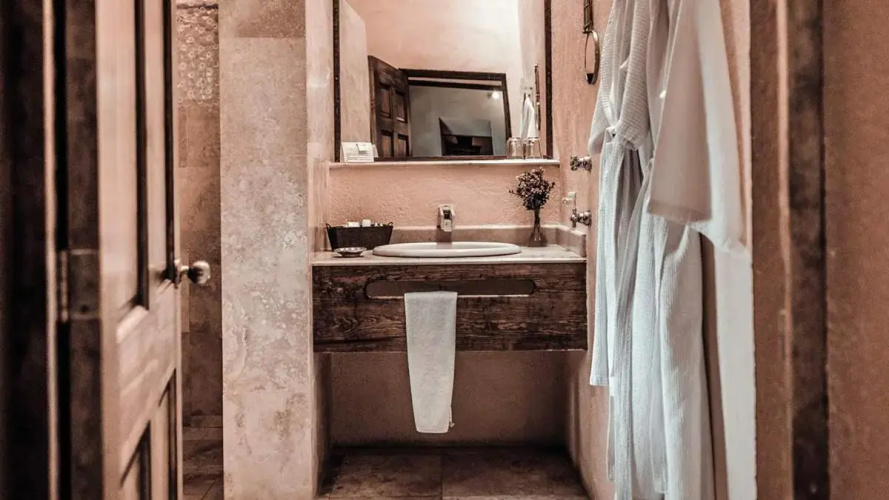 Hacienda Sepulveda Hotel & SPA