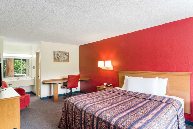 OYO Hotel Townsend GA