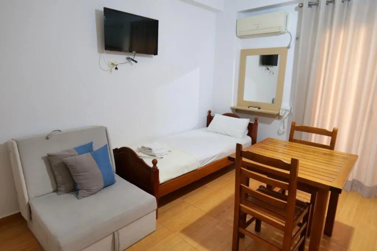 Alex & Sofi Hotel