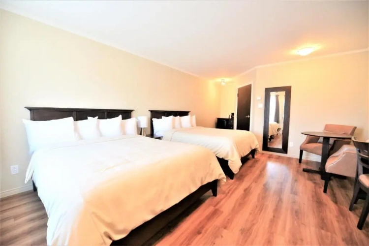Superior Quadruple room