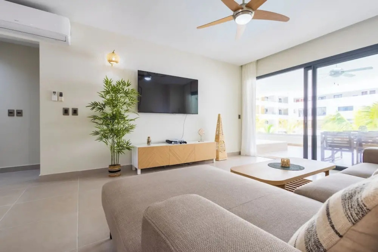 2BR Gardenia Retreat - Picuzzi & Pool