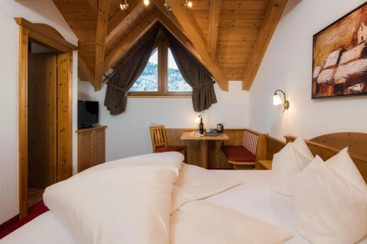 2 Bedrooms Apartment with balcony