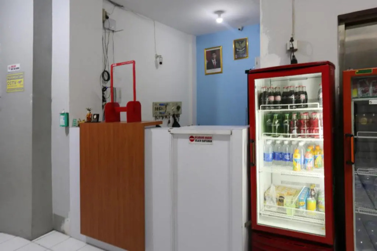 OYO 3865 Wisma Niaga