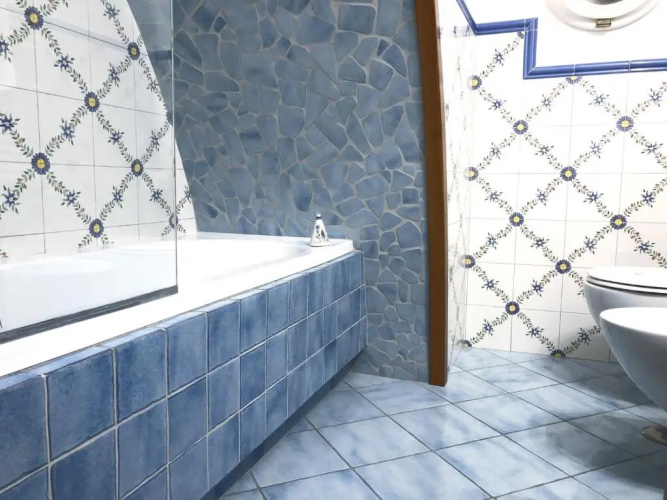 Aquamarine Apartment