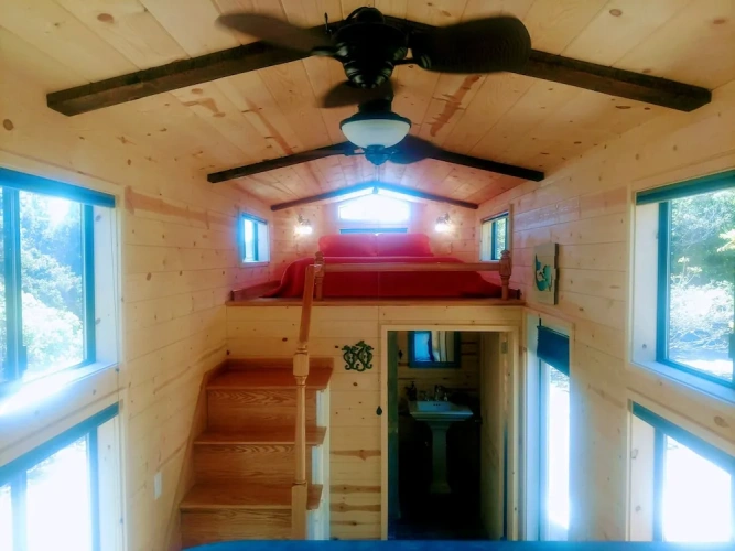 2 Bedrooms Cottage