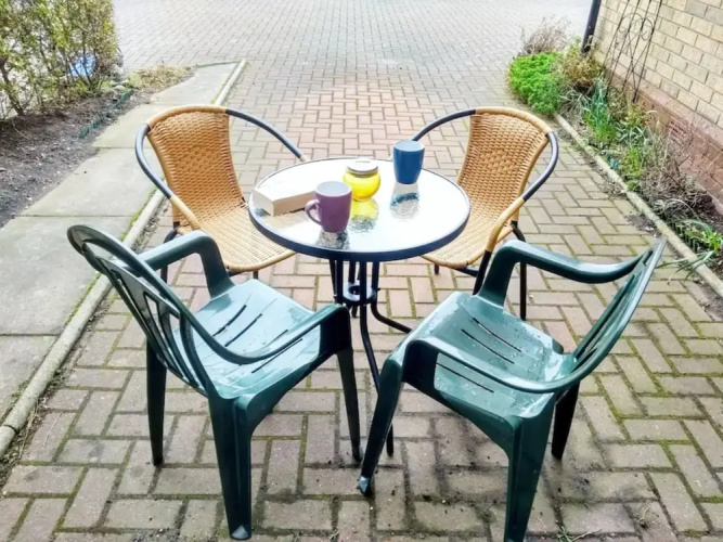 2 Bedroom Flat Near Holyrood Park Sleeps 4
