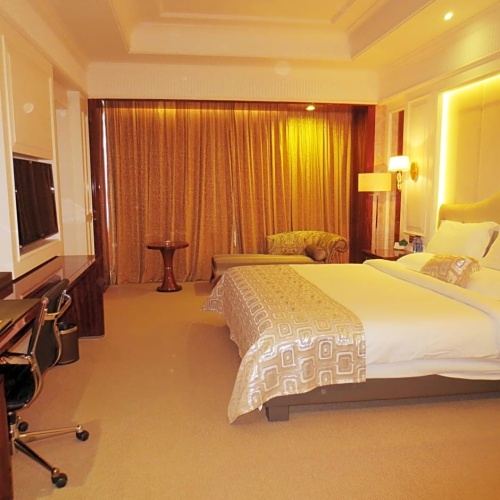 Deluxe Twin room with city view