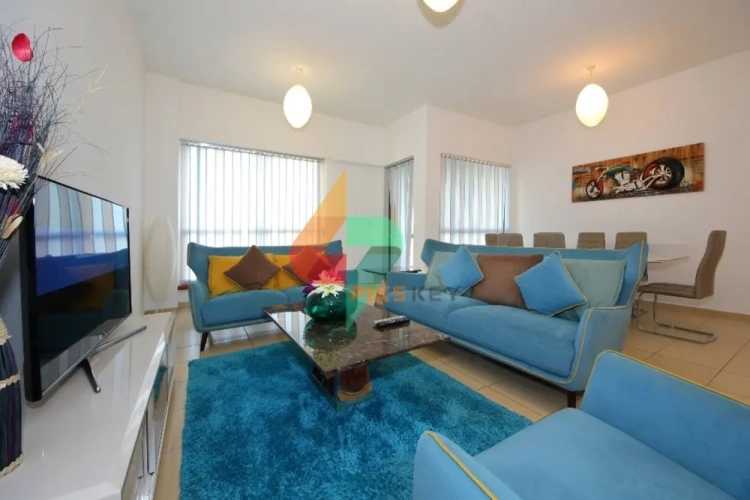 3 Bedrooms Apartment with balcony
