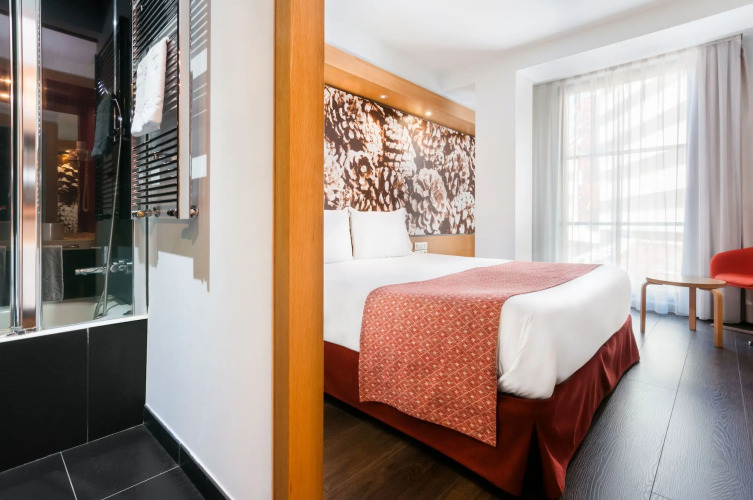 Hotel Exe Princep Over view