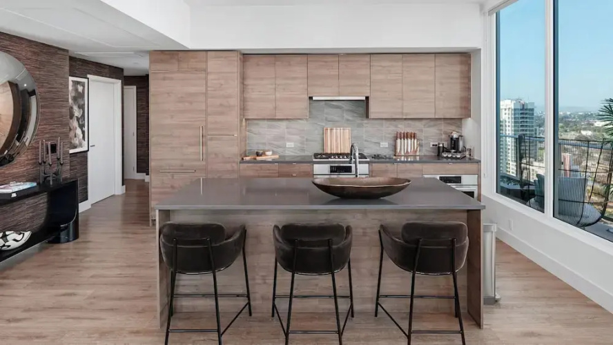 Entire Floor! 2bdr W/ Luxury Amenities & Balcony Skylux Penthouse By Avantstay - Hotel Circle - San Diego