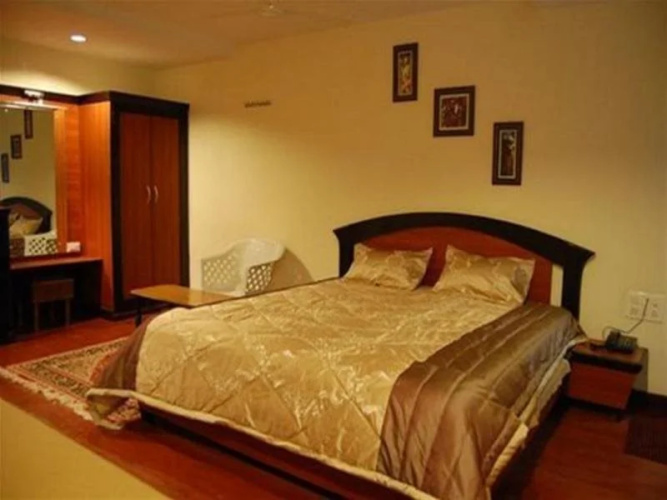 Hotel Honey Dew