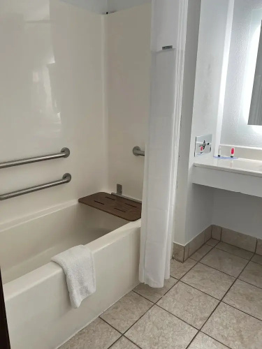 Days Inn Jamestown