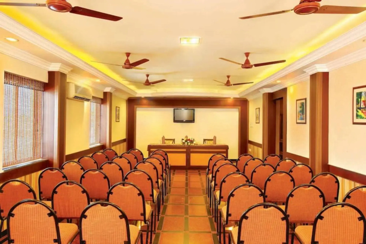 Hotel Ammbadi