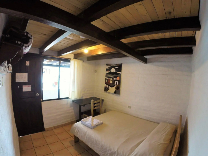 L'AUBERGE INN - Hostel