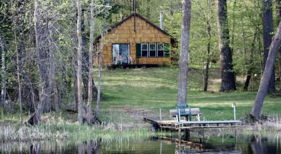 Secluded Lake Cabin