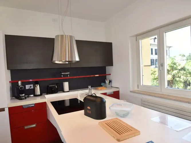 Apartment in a Prime Location on Lake Maggiore