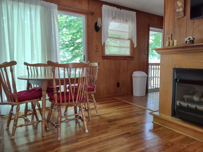 Cozy Creek Cottages