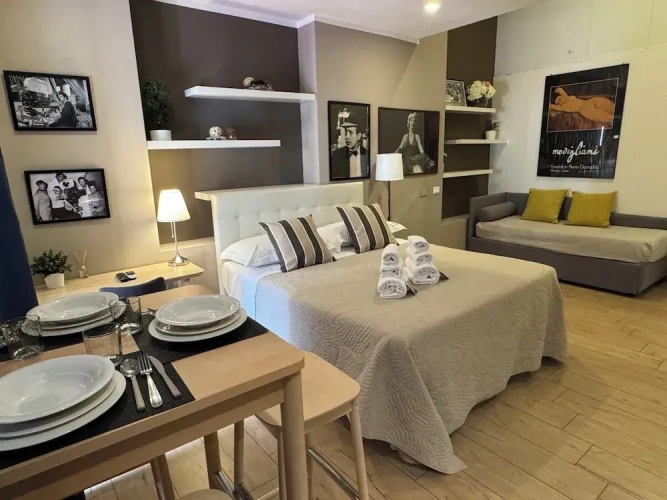 Standard Quadruple Family room with balcony