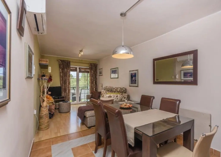 1 Bedroom Apartment with balcony