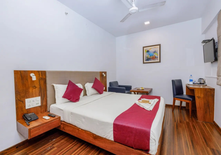 J ESVI Hotels
