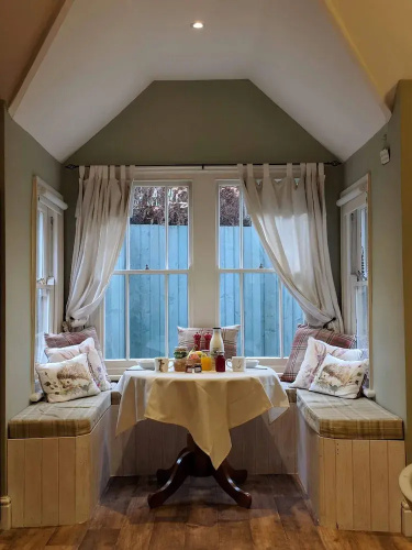 Lodbourne Farmhouse